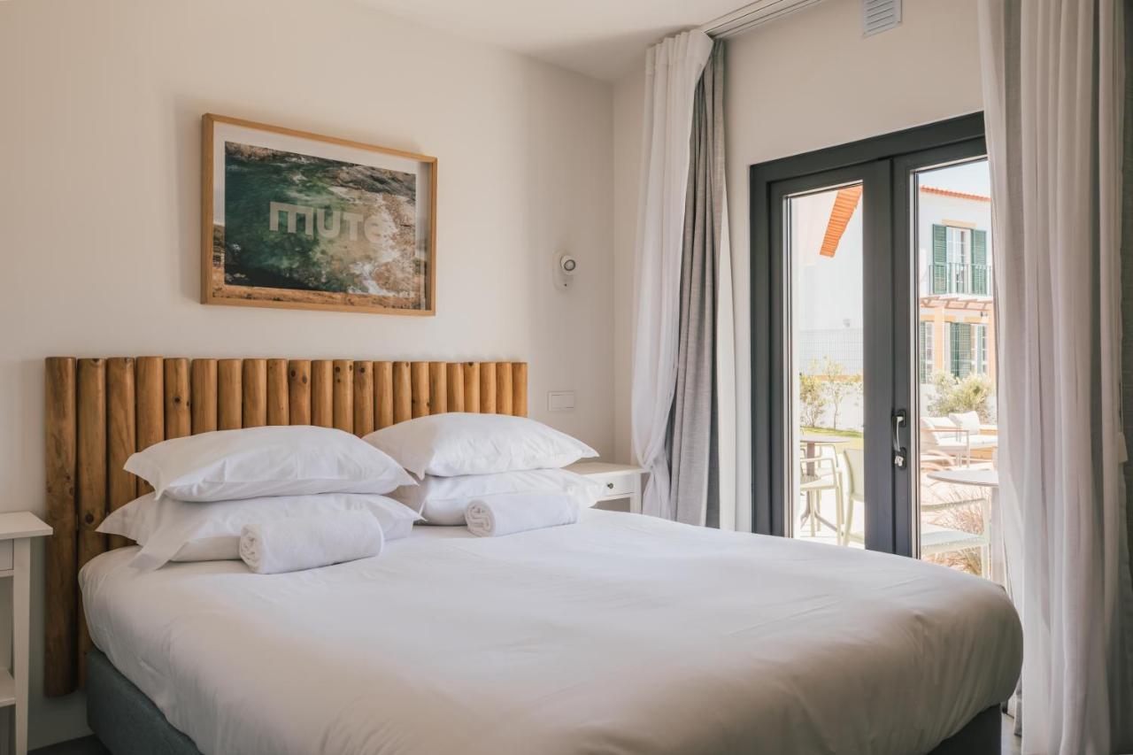 Mute Hostel بورتو كوفو المظهر الخارجي الصورة