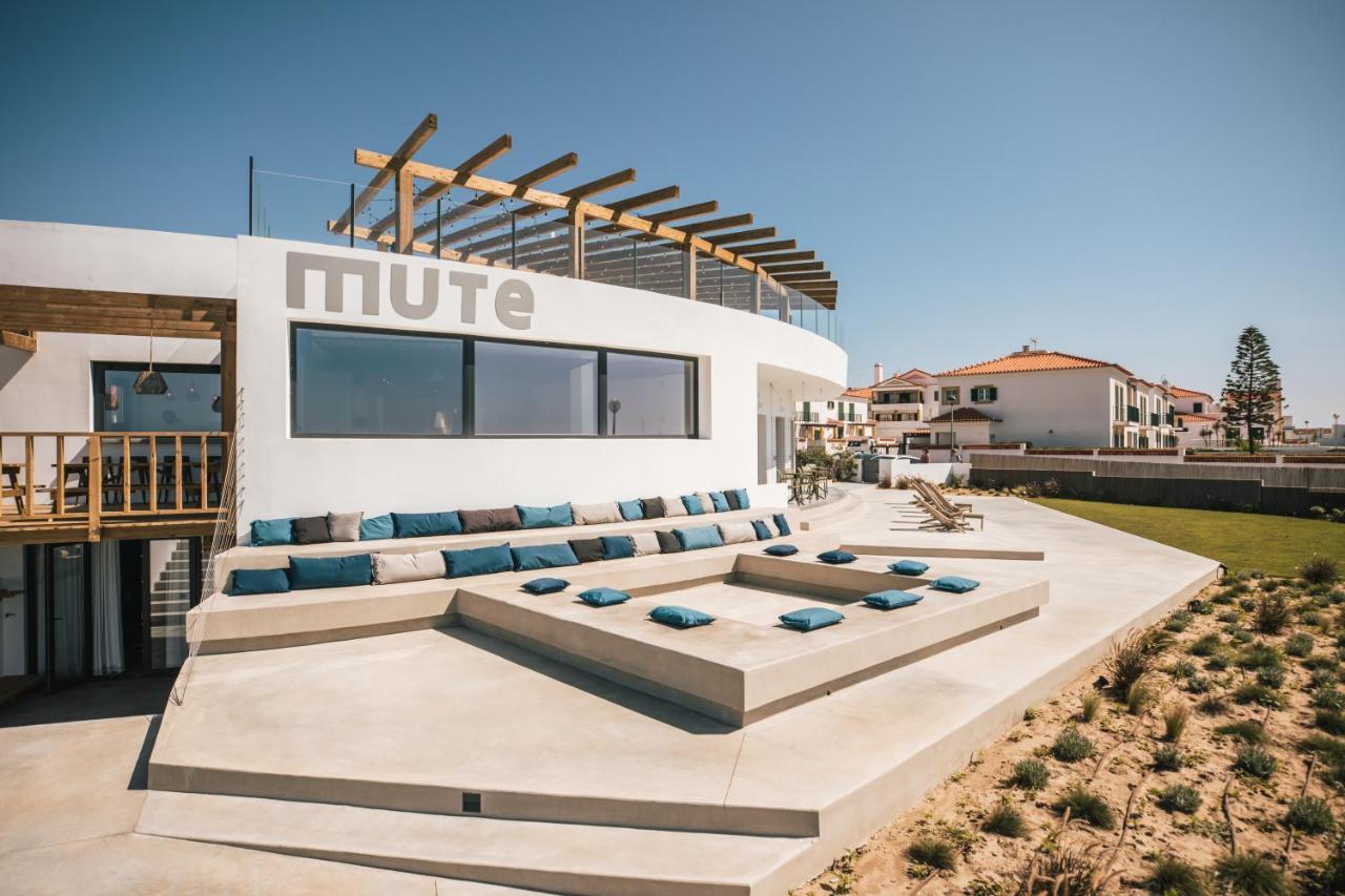 Mute Hostel بورتو كوفو المظهر الخارجي الصورة
