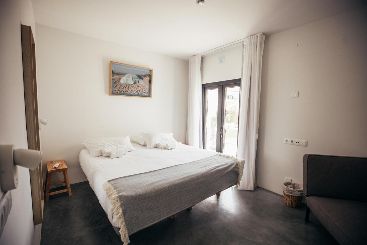 Mute Hostel بورتو كوفو المظهر الخارجي الصورة